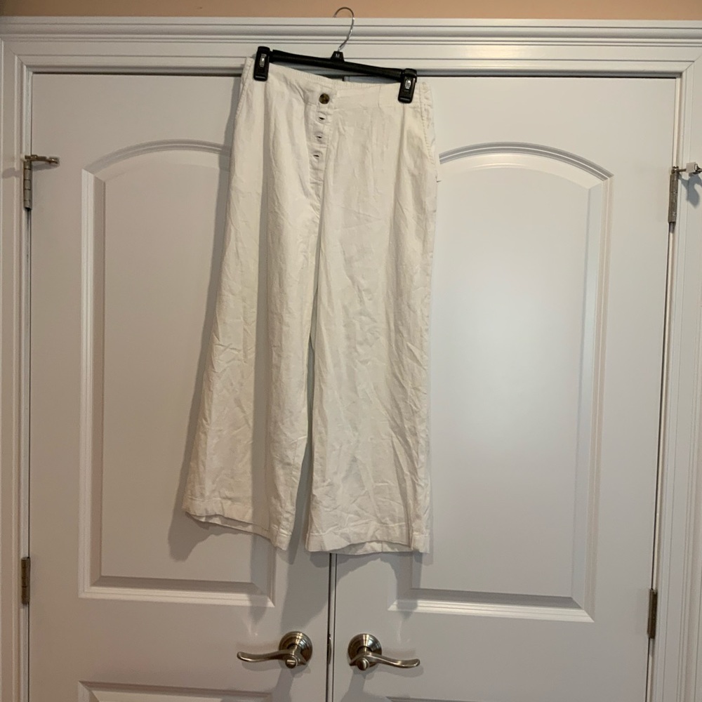 Nordstrom white cropped pants MEDIUM, NWT